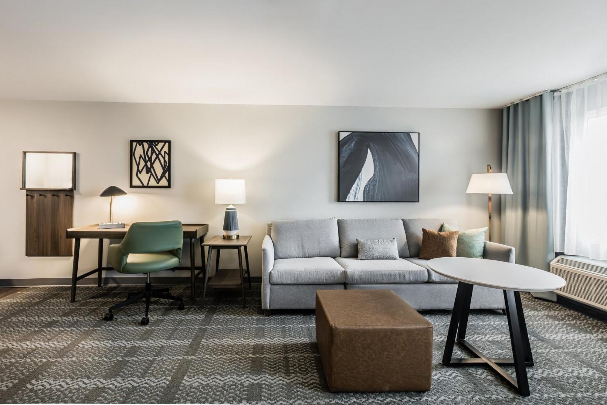 Staybridge Suites - Dawson Creek By Ihg Exteriör bild