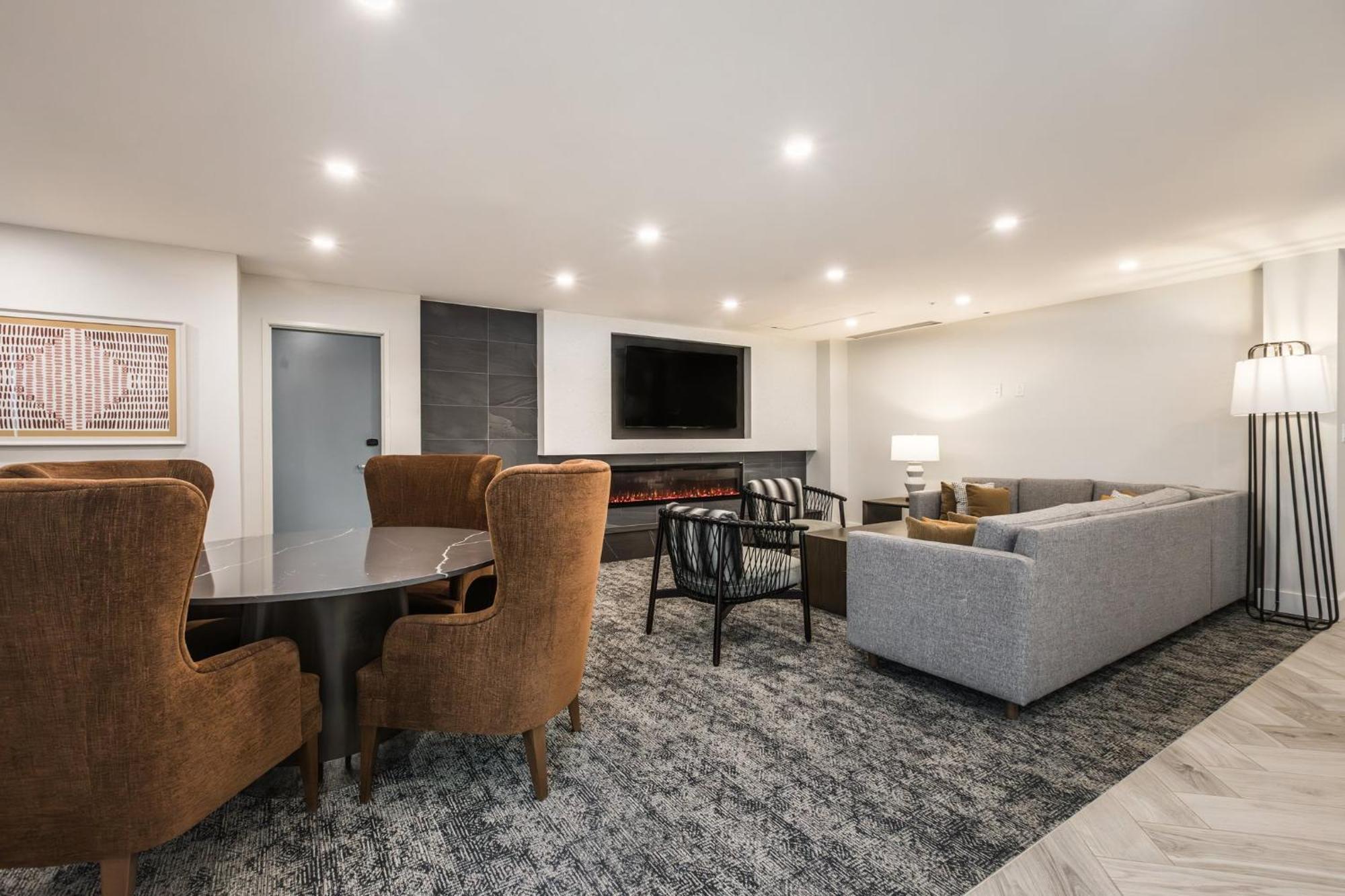 Staybridge Suites - Dawson Creek By Ihg Exteriör bild