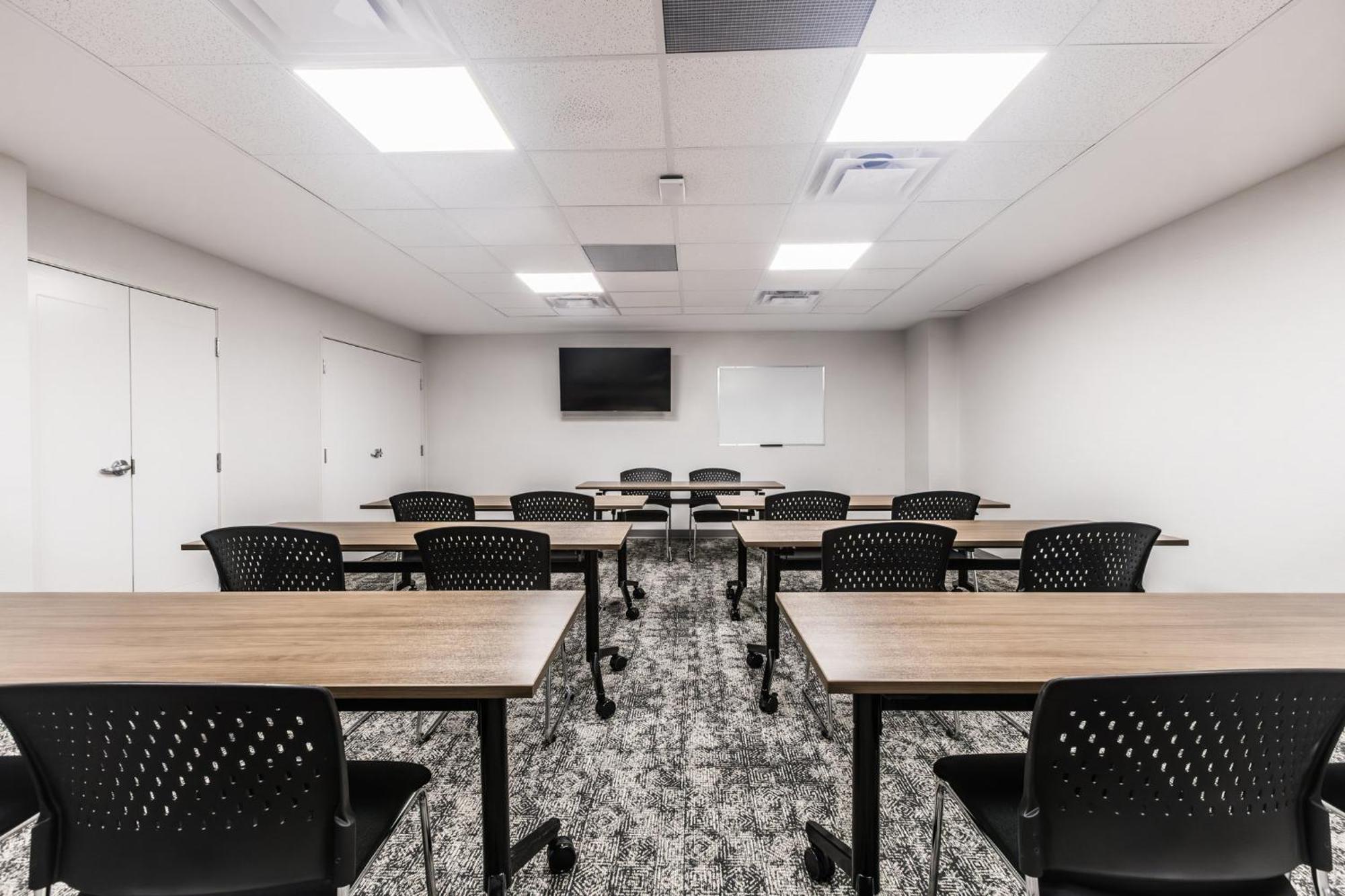 Staybridge Suites - Dawson Creek By Ihg Exteriör bild