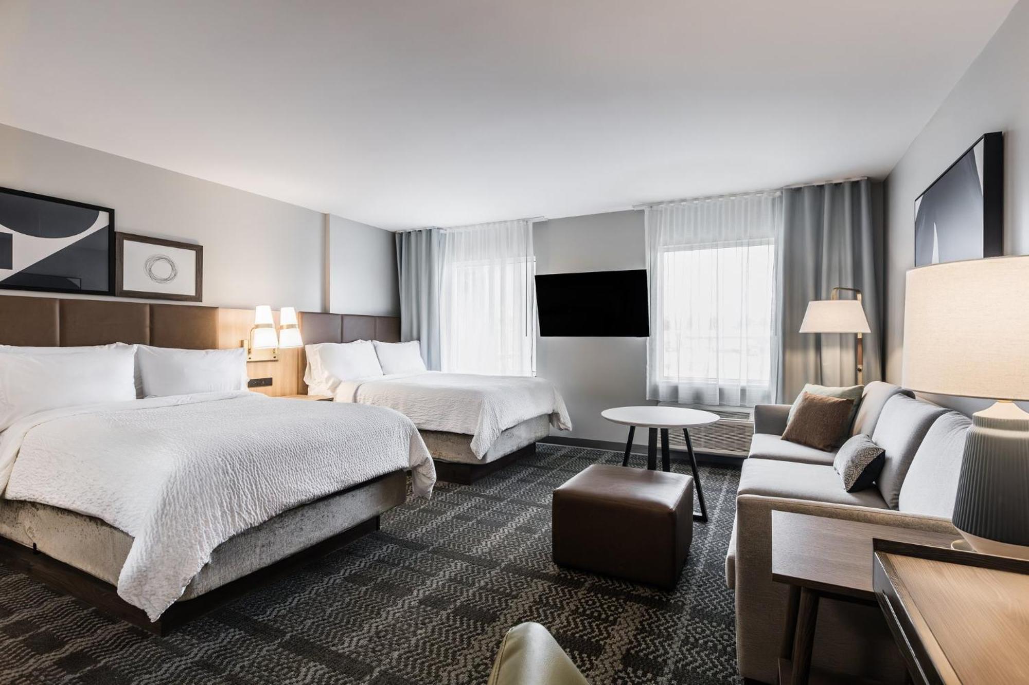 Staybridge Suites - Dawson Creek By Ihg Exteriör bild